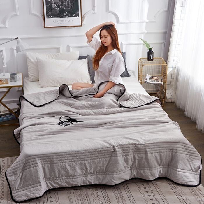 🛌💤 Kesän yötä rauhoittava jäähdyttävä jääpeitemies – Ice Cooling Calming Blanket