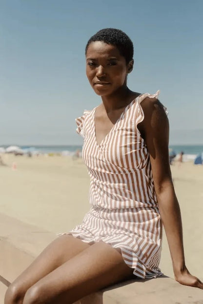 Viimeinen päivä edistäminen 49% POIS Uima Romper Sisäänrakennettu rintaliivit Irrotettava rintaliivit kuppi