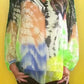 V-Kaula-Aukkoista Tie-Dye Yläosaa