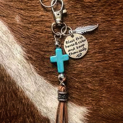 Satula ja satula koristeellinen klipsi