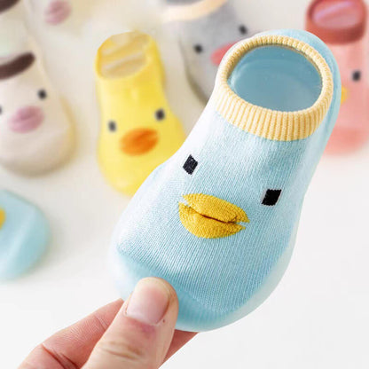 Neulottu hengittävä vauvan kenkä pehmeällä kumipohjalla