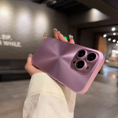 Kimaltava puhelimen kuori iPhonelle