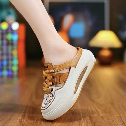 Nauhoitettavat liukastumattomat urheilusandaalit