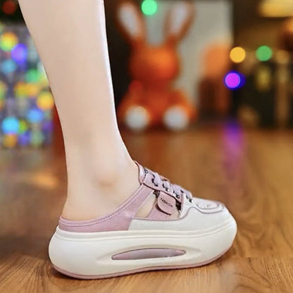 Nauhoitettavat liukastumattomat urheilusandaalit