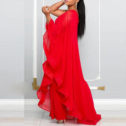 Rento ja tyylikäs yhden olkapään tilkkutäkkihaalari