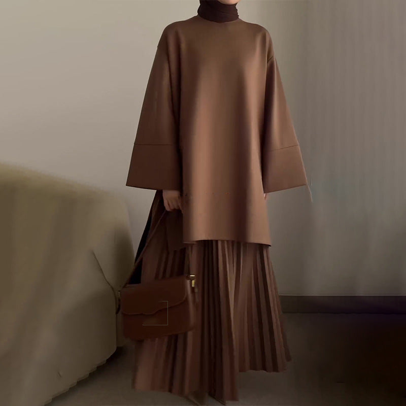 Tyylikäs kaksiosainen laskostettu naisten setti