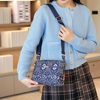 Naisten monitaskuinen painettu ristikkolaukku