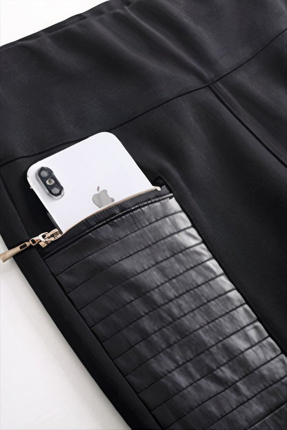 Tekonahkahousut, Joissa on Kontrastireunus Ja Vetoketju