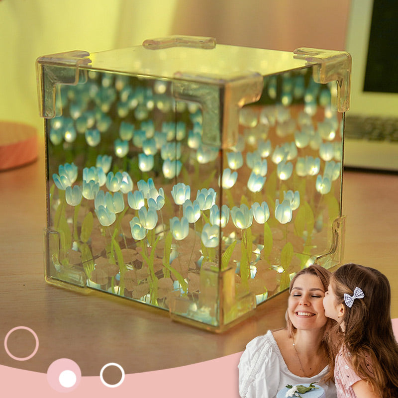 🎁Magic Cube DIY Tulip Mirror Light (lohkon muoto)