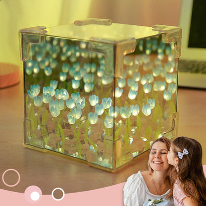 🎁Magic Cube DIY Tulip Mirror Light (lohkon muoto)
