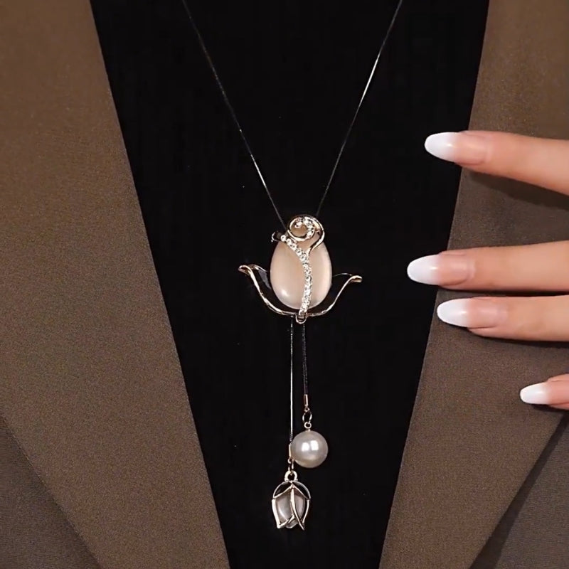 🌷Kristallinen tulpaanikukkakaulaketju💎