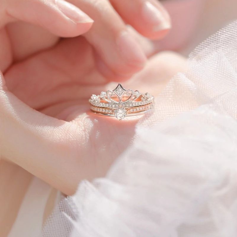 💍Elegantti kruunu zirkonia sormukset