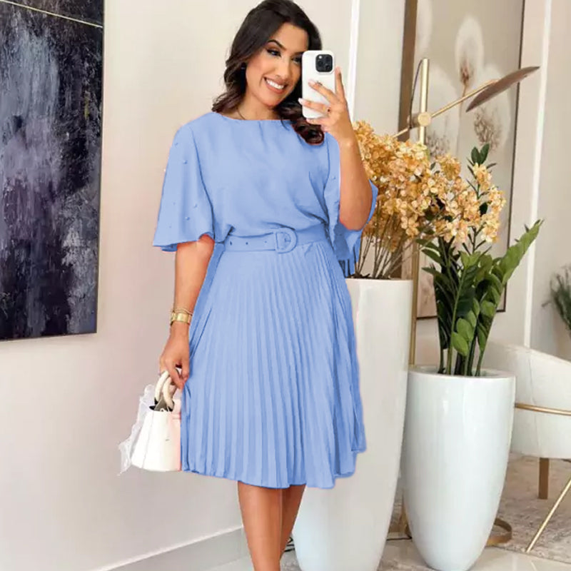 Tyylikäs Pyöreä Kaula-aukkoinen Pleatattu Mekko Vyöllä