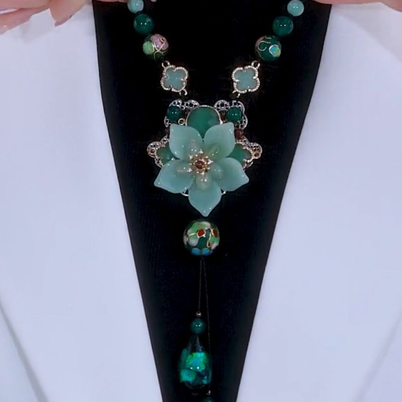 Naisten muoti vihreä Lotus kaulakoru