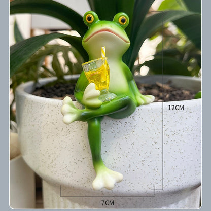 Miniatyyri sammakkopatsas kasvien koristeluun