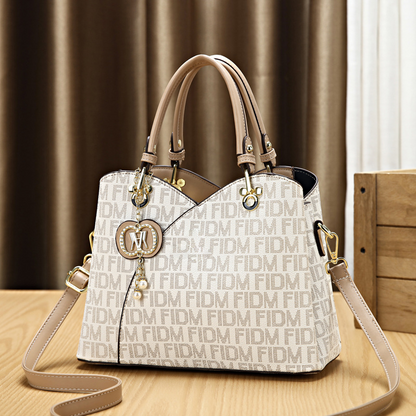 Naisten muodikas ja elegantti rento laukku