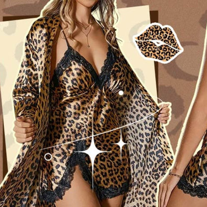 Seksikäs leopardikuvioinen aamutakki ja yömekko -setti