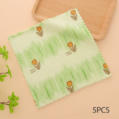 5 kpl korallinvärisiä flanellipyyhkeitä kotikäyttöön