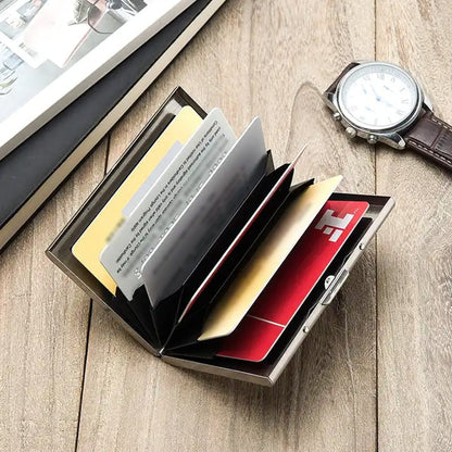 Täydellinen lahja - RFID luottokortin haltija