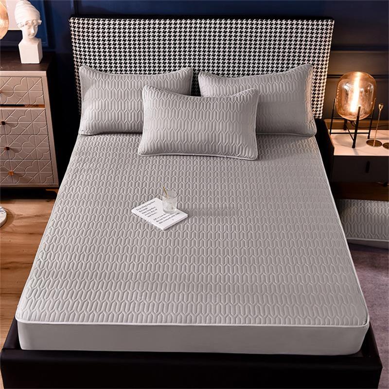 🎁 Kuumaa myyntiä!! Uusin vuoden 2025 hengittävä, silkkipyyheinen matonpeite🛏️