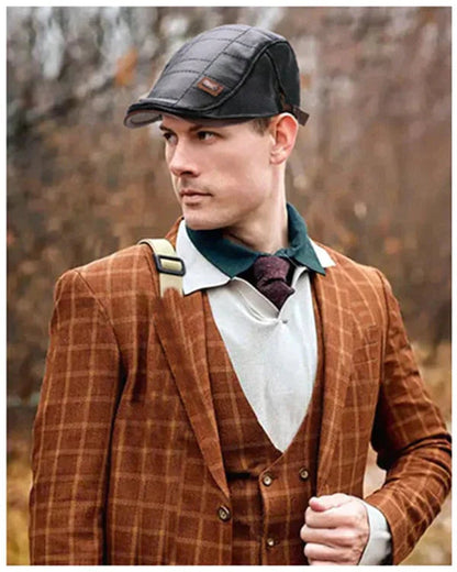 Uusi trendikäs baretti nahasta