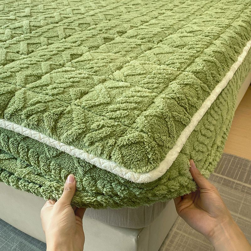 Paksutettu lämmin lakana