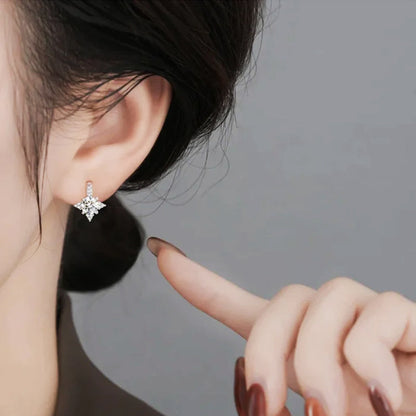 Paras lahja💎Hohtavat Oktopus-tähden nappikorvakorut