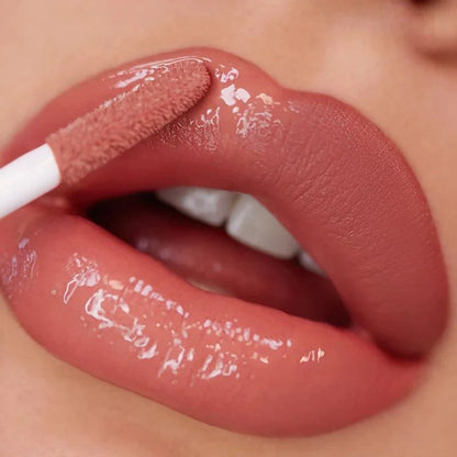 16 väriä kaksipäistä korostavaa huulikiiltoa